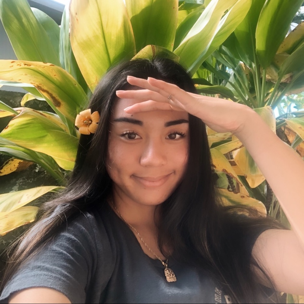 Meet your Posher, Lexee
